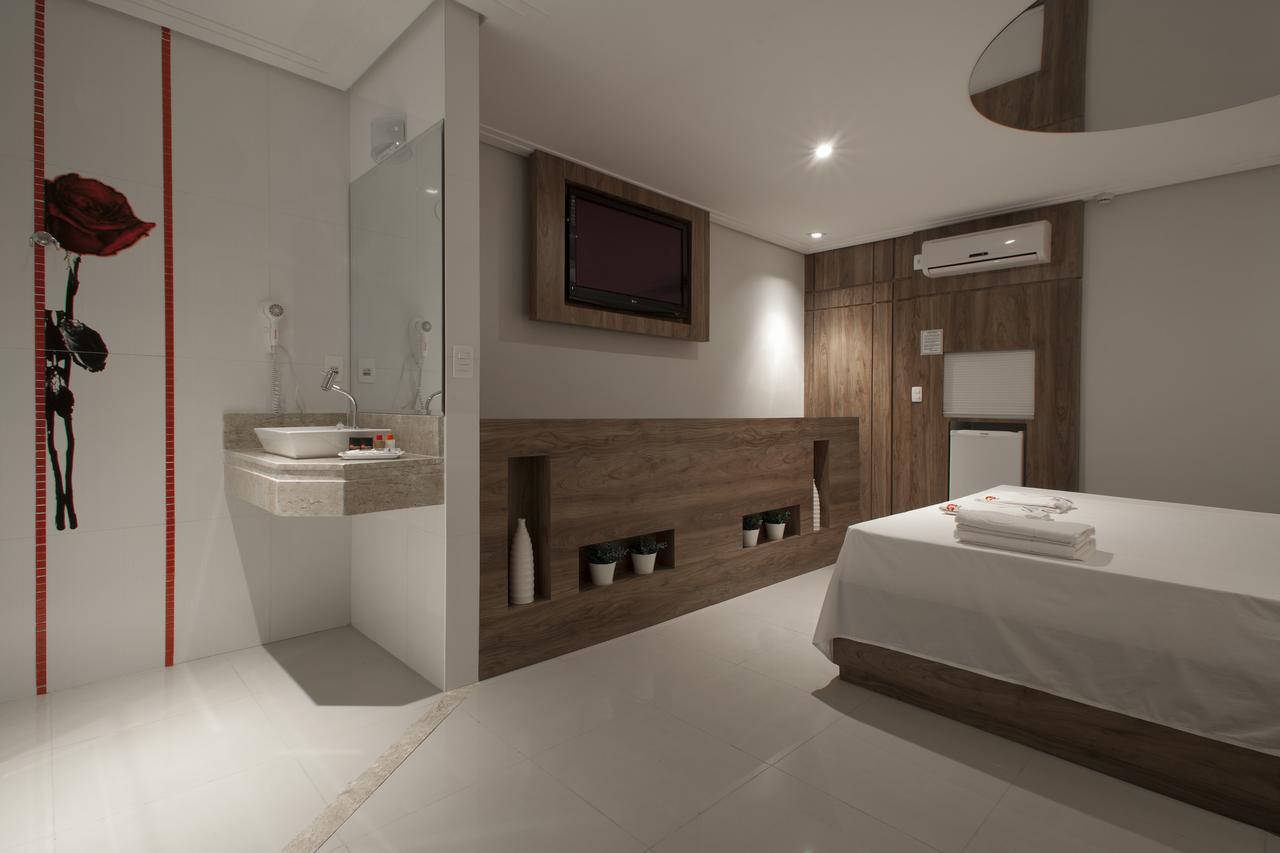 Motel Emoções (Adults only) São Paulo Extérieur photo